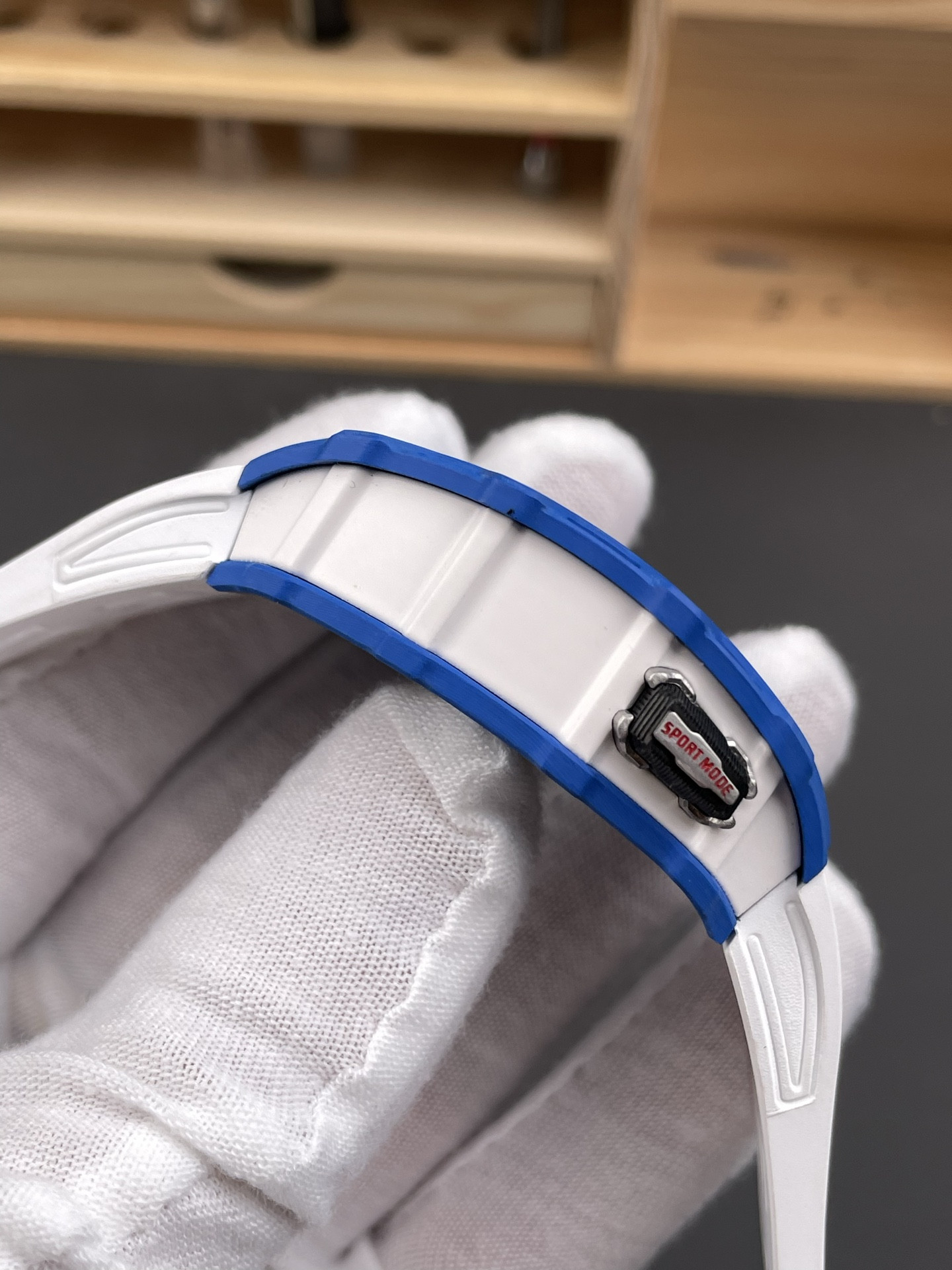 RM35-03 Carbon Fiber Blue