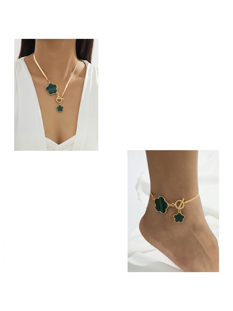 Jewel Decor Pattern Alloy Electroplating Necklaces