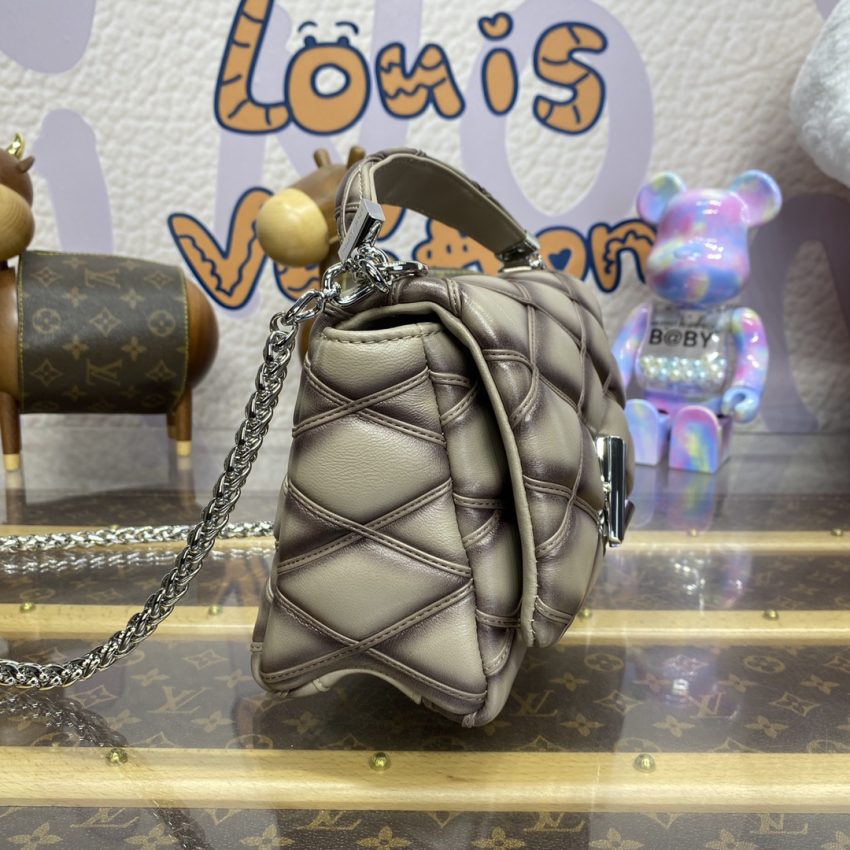 Replica Louis Vuitton Go – 14 Stone