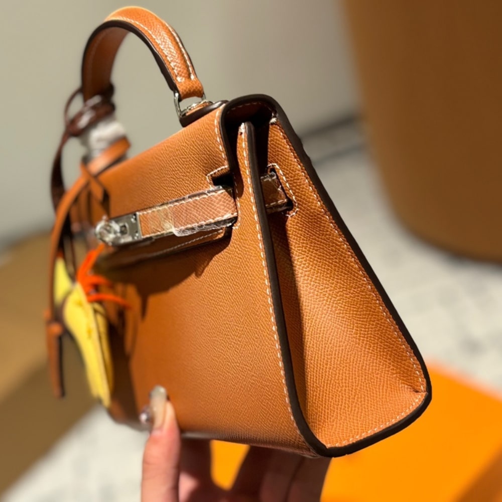 Hermès Mini Kelly Epsom Silver Buckle Brown 20Cm