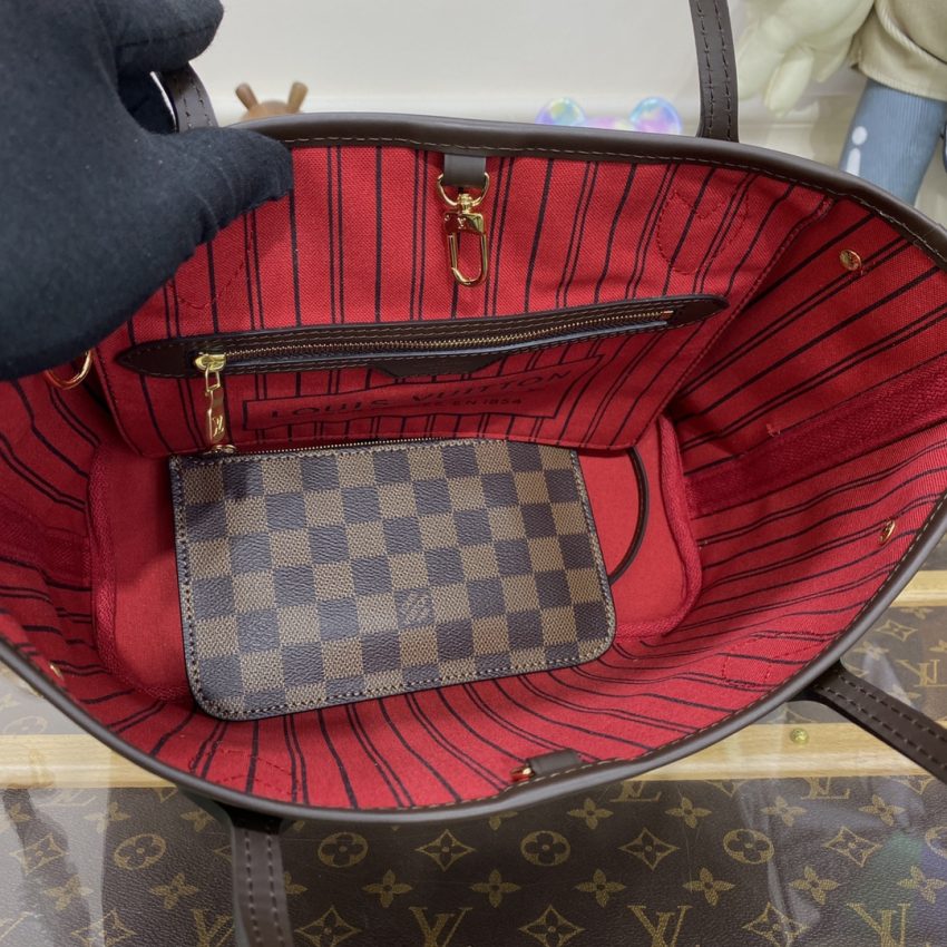 Replica Louis Vuitton Neverfull MM Grid Red Inside