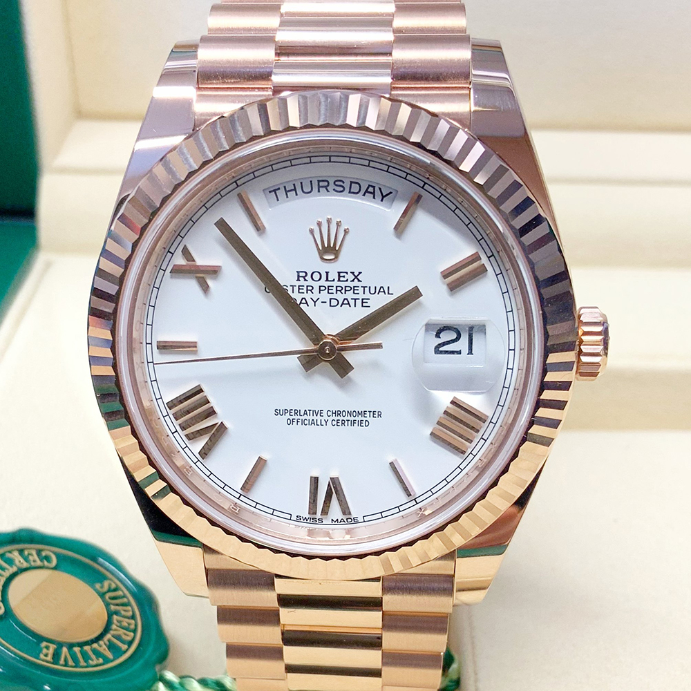 Rolex Day-Date President 40mm Everose gold White Dial 228235-0032 Unworn