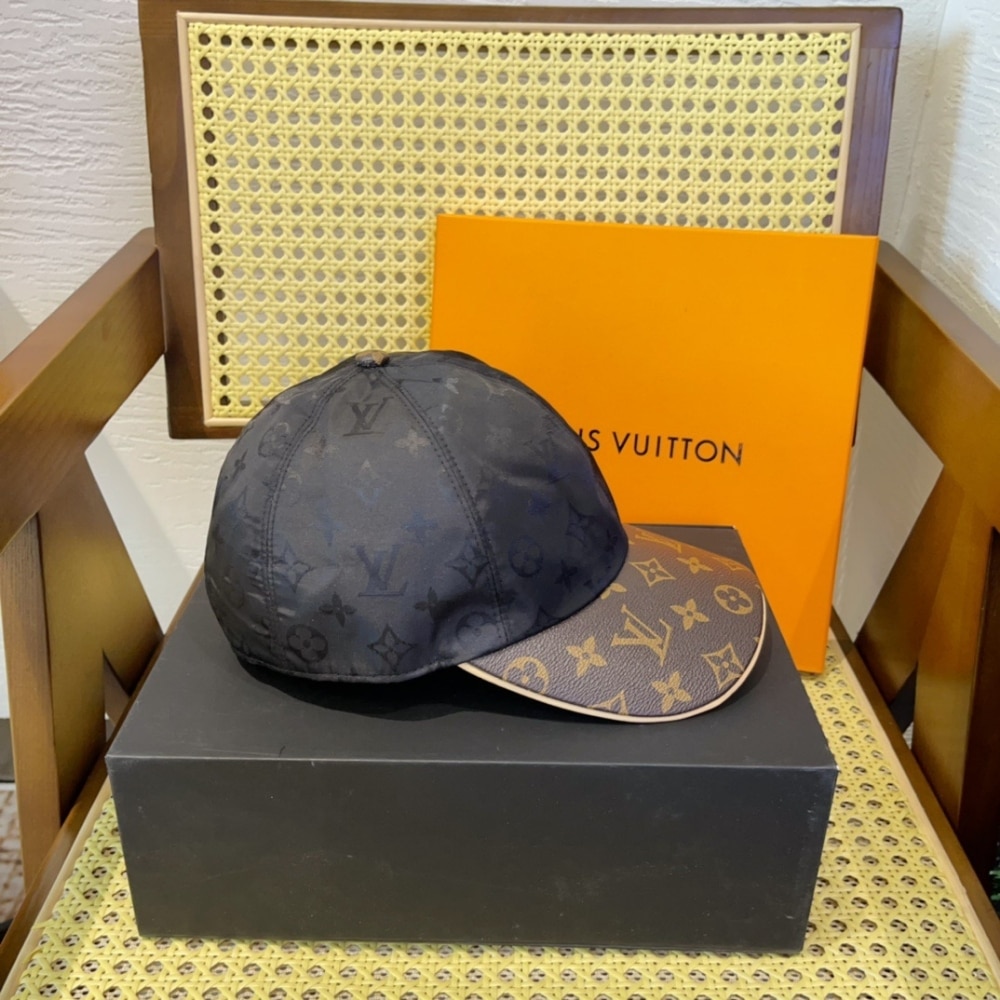 Louis Vuitton Lv Get Ready Cap Black M76528