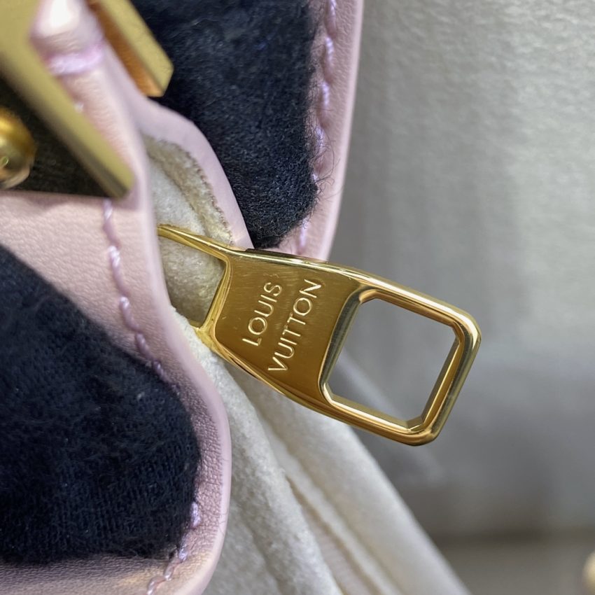 Replica Louis Vuitton Dauphine Mini Pink
