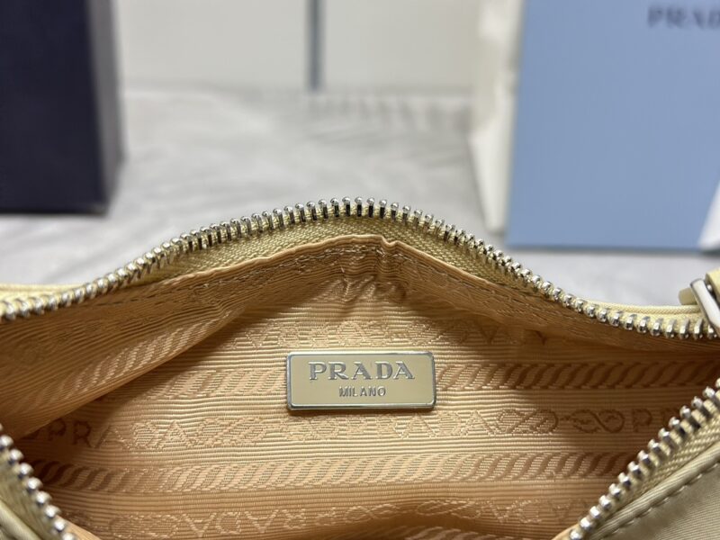 Replica Prada Re – Edition Nylon 2005 Yellow