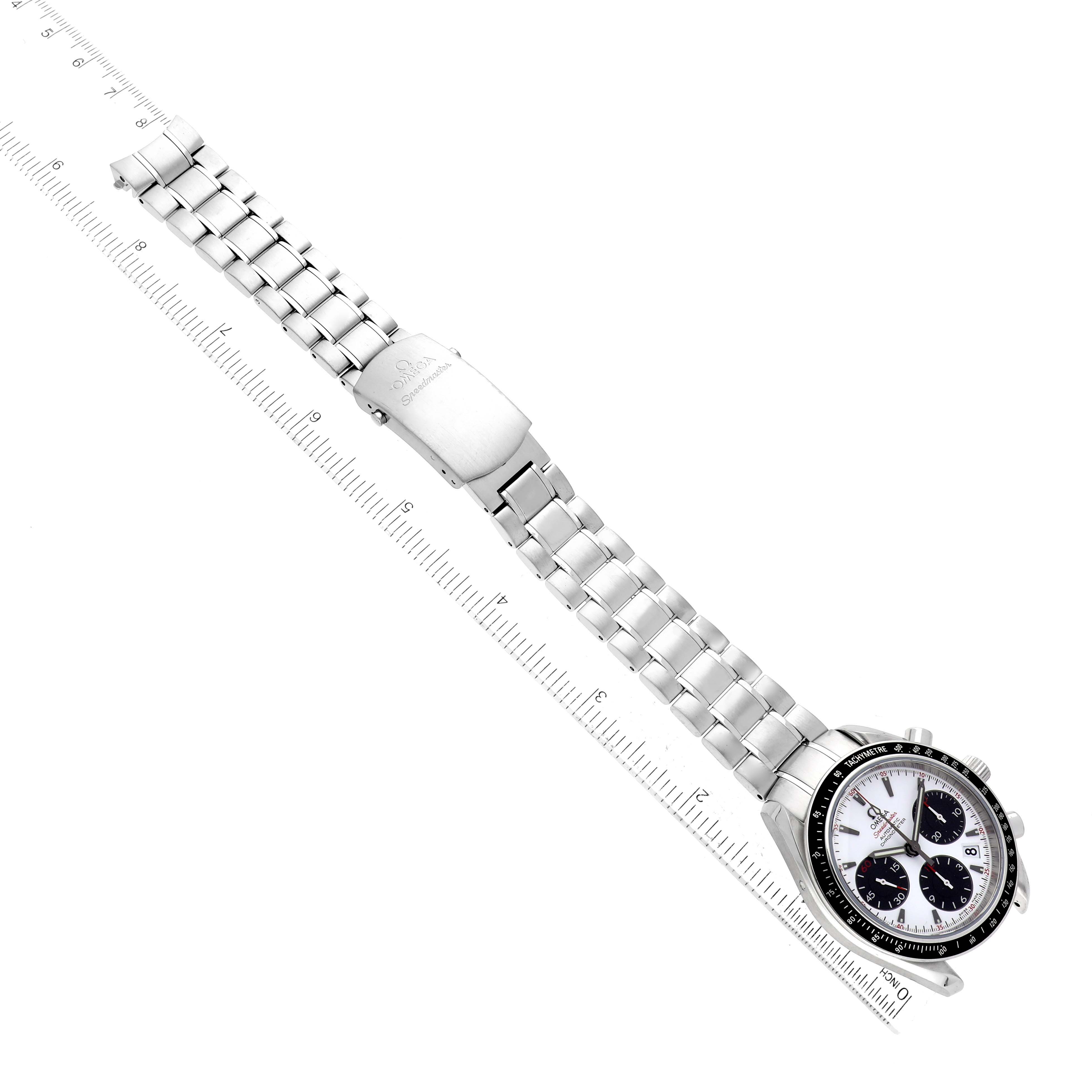 Omega Speedmaster Date Panda Dial Steel Mens Watch 40.0 MM 323.30.40.40.04.001