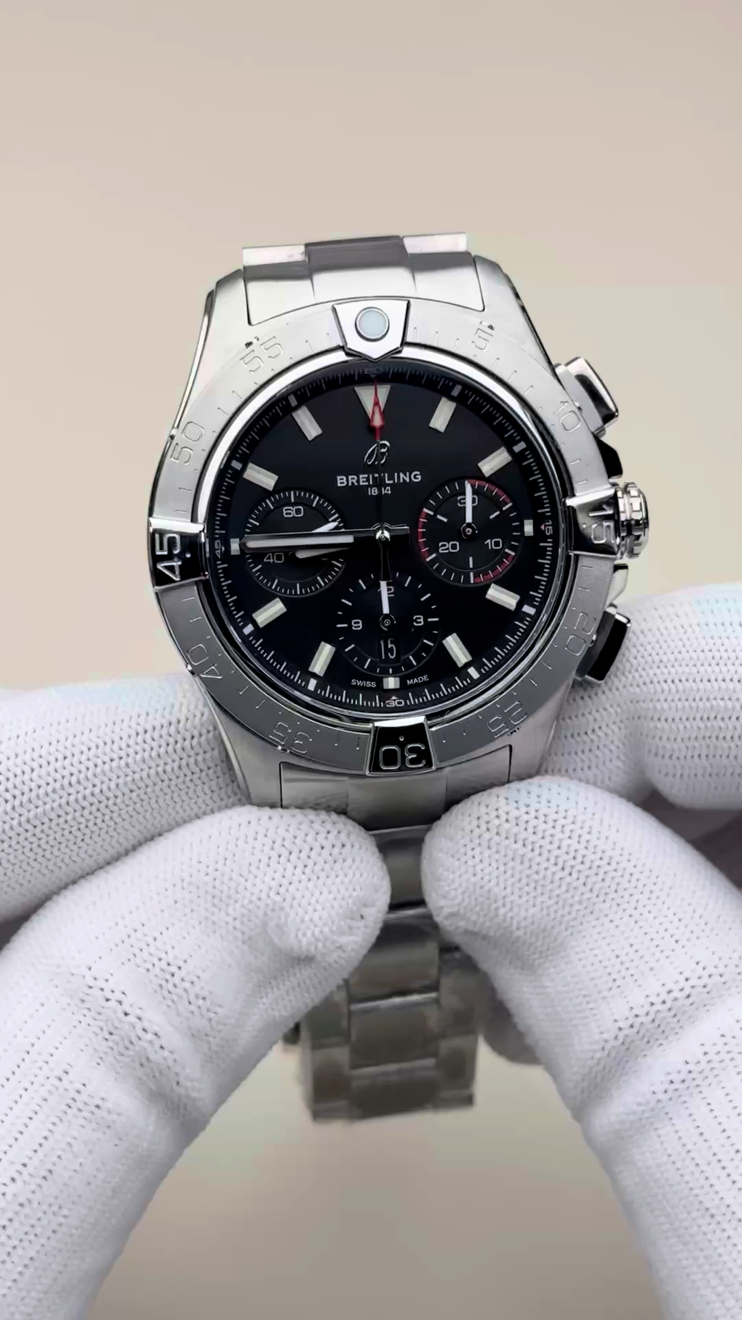 Breitling Avenger B01 Chronograph 44 Steel Men's Luxury Watch AB0147101B1A1 Replica
