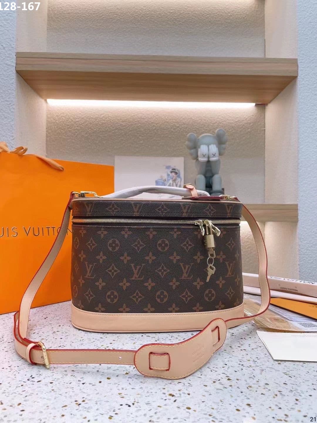 Louis Vuitton Nice Vanity Monogram Brown And Beige 24Cm M44935