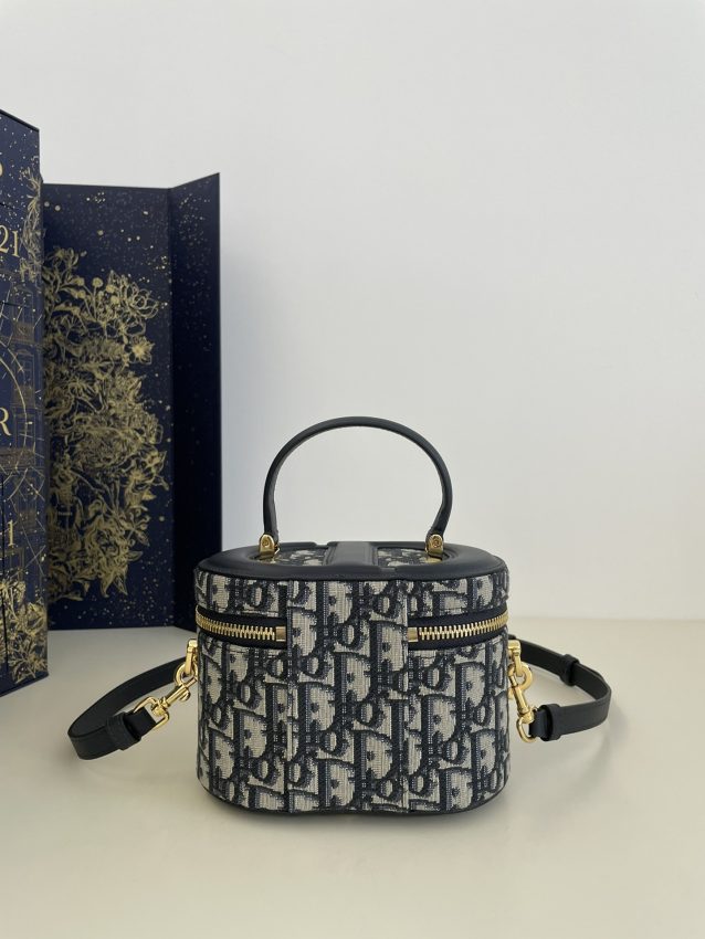 Replica Dior Signature Vanity