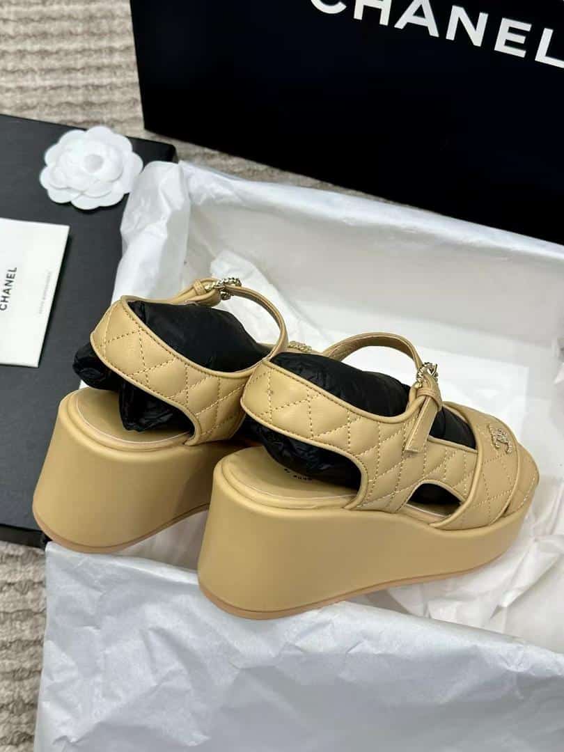 Chanel Quilted Sandals Beige G39918