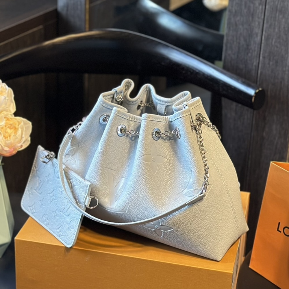 Louis Vuitton Lv Bundle Bag Blue Washed 28Cm M11187