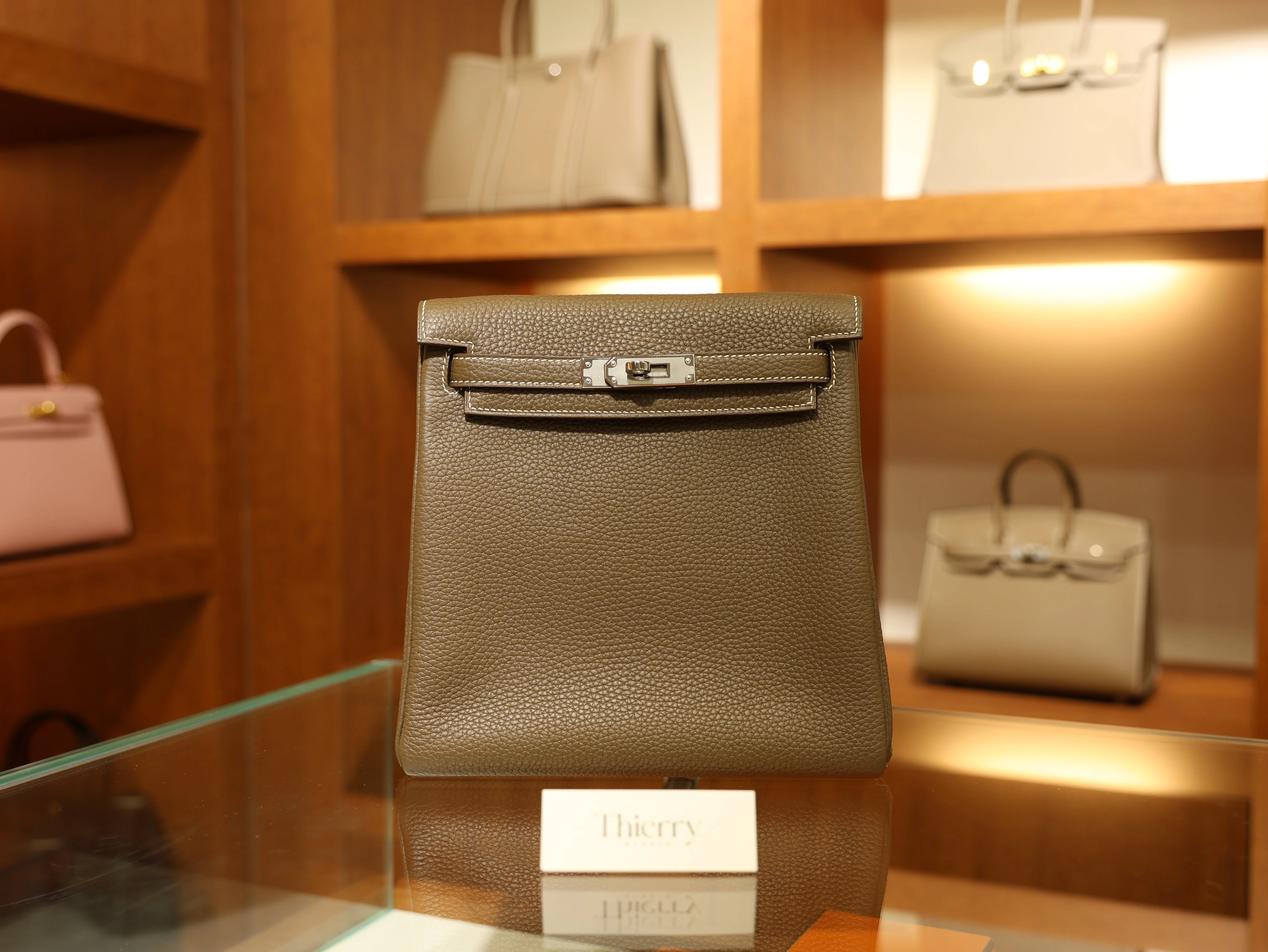 Kelly Ado PM clemence etoupe PHW