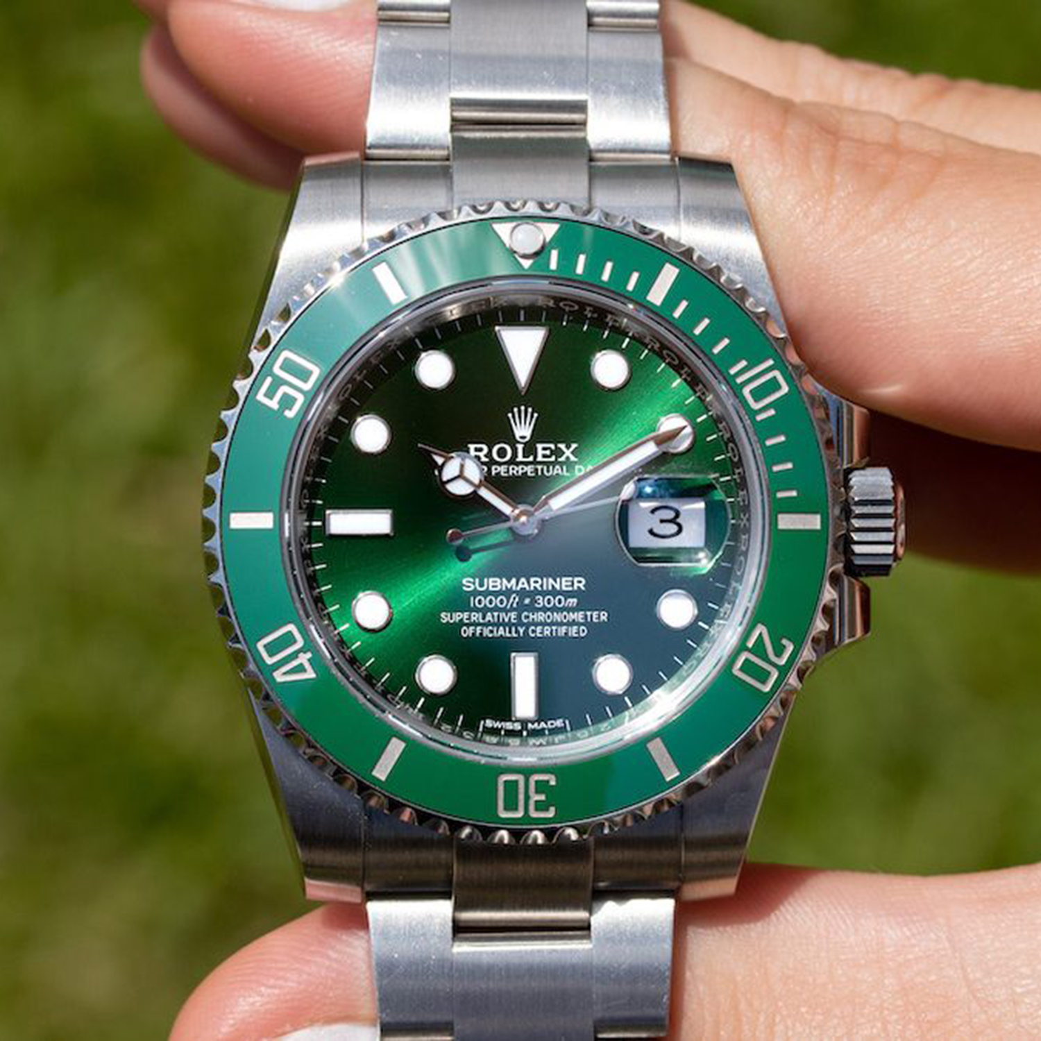 Rolex Submariner Date Hulk Green Dial Steel Mens Watch 116610LV Unworn