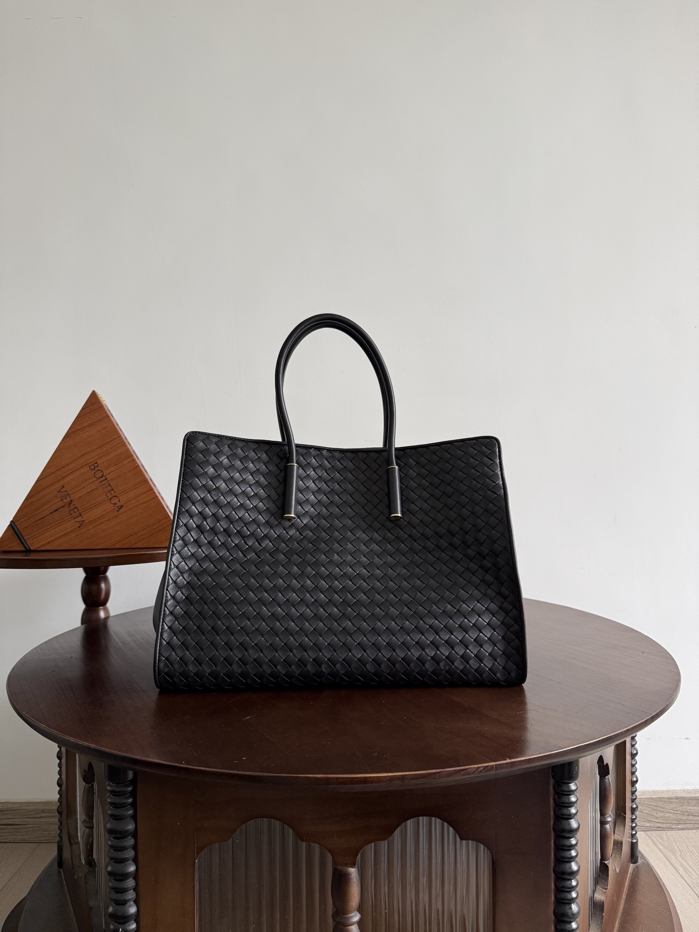 Bottega Veneta Barbara Tote Replica