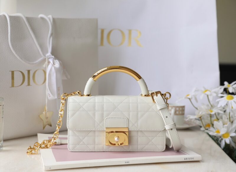 Dior Ange White