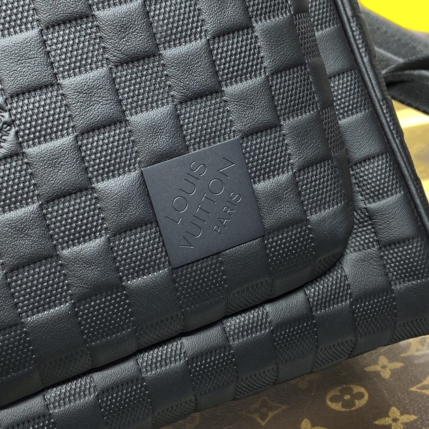 Replica Louis Vuitton Avenue Backpack Black Grid