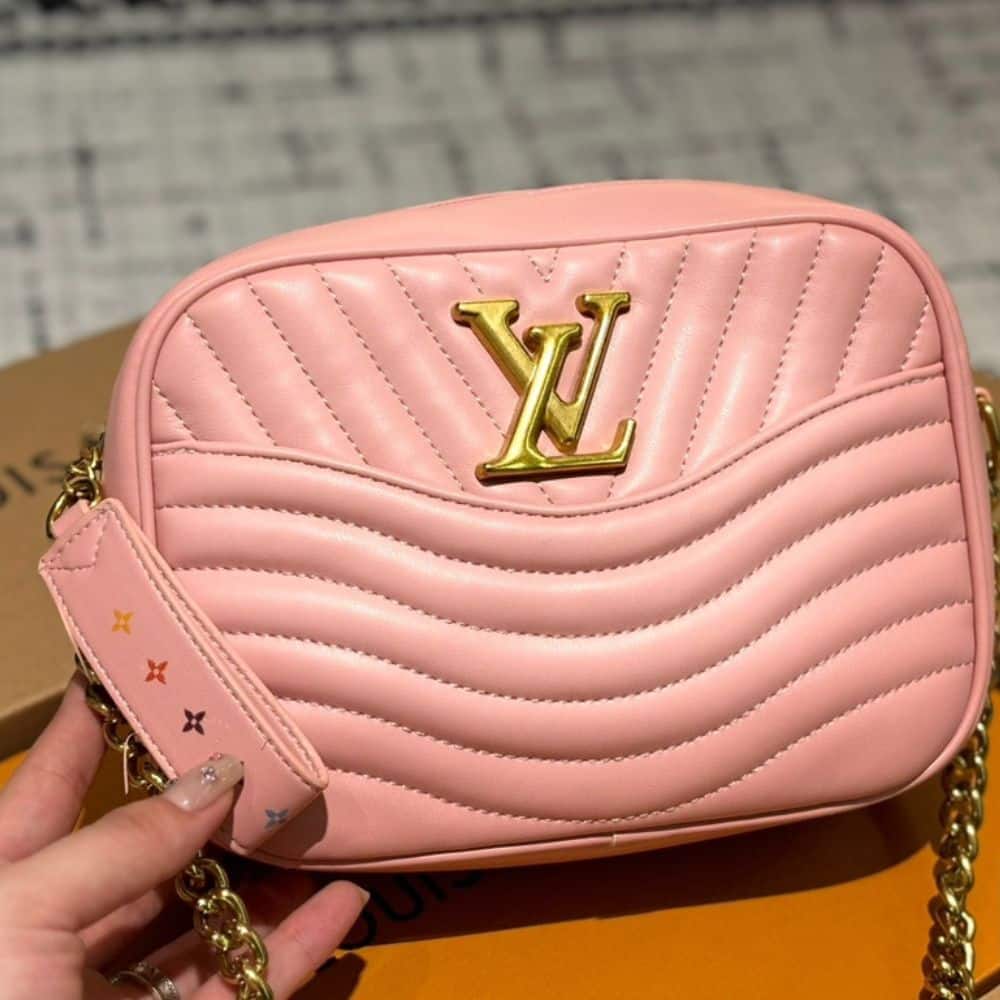 Louis Vuitton Wave Camera Bag Pink 23Cm