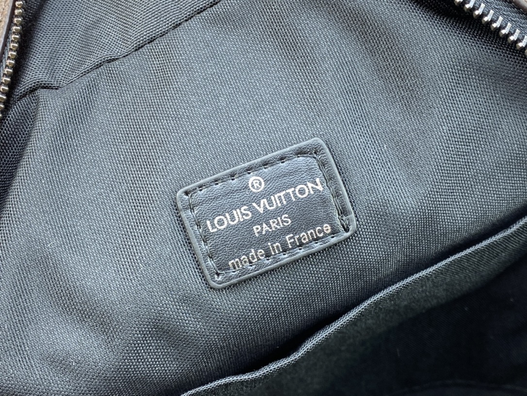 Louis Vuitton Dean Backpack Monogram Canvas 42Cm M45335
