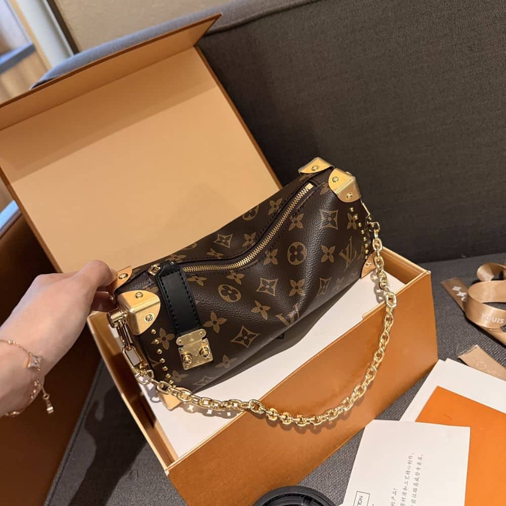 Louis Vuitton Slim Trunk Bag Monogram Brown 23Cm M13147