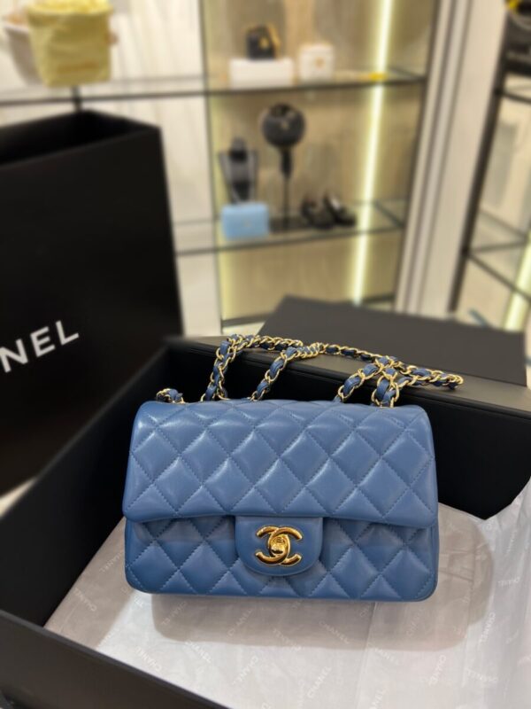CHANEL Classic Flap 20cm Blue