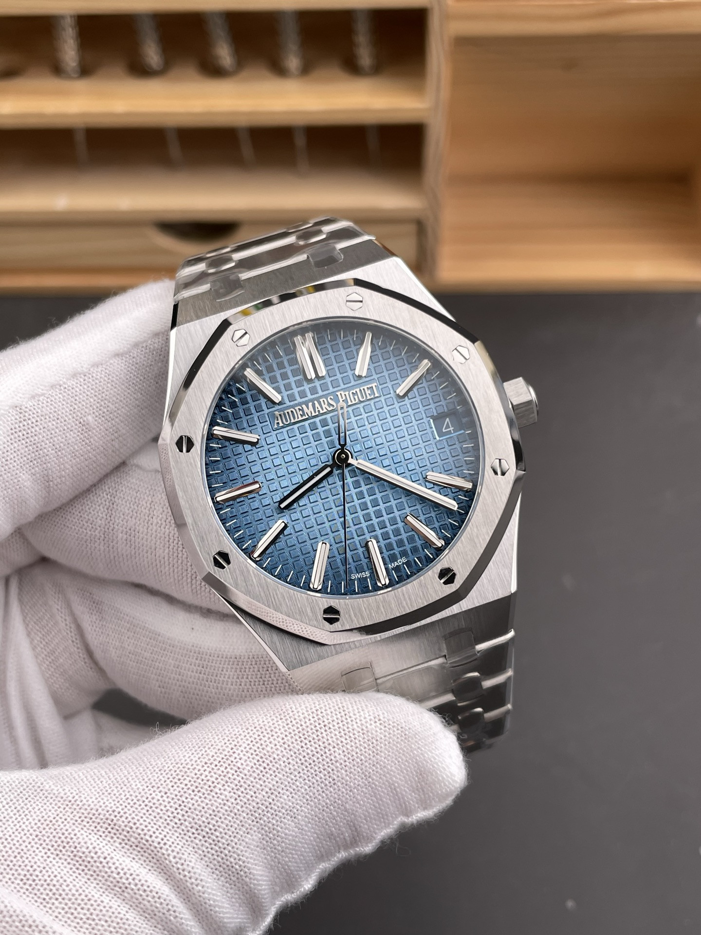 Royal Oak 15510 Ice Blue Dial ZF Factory