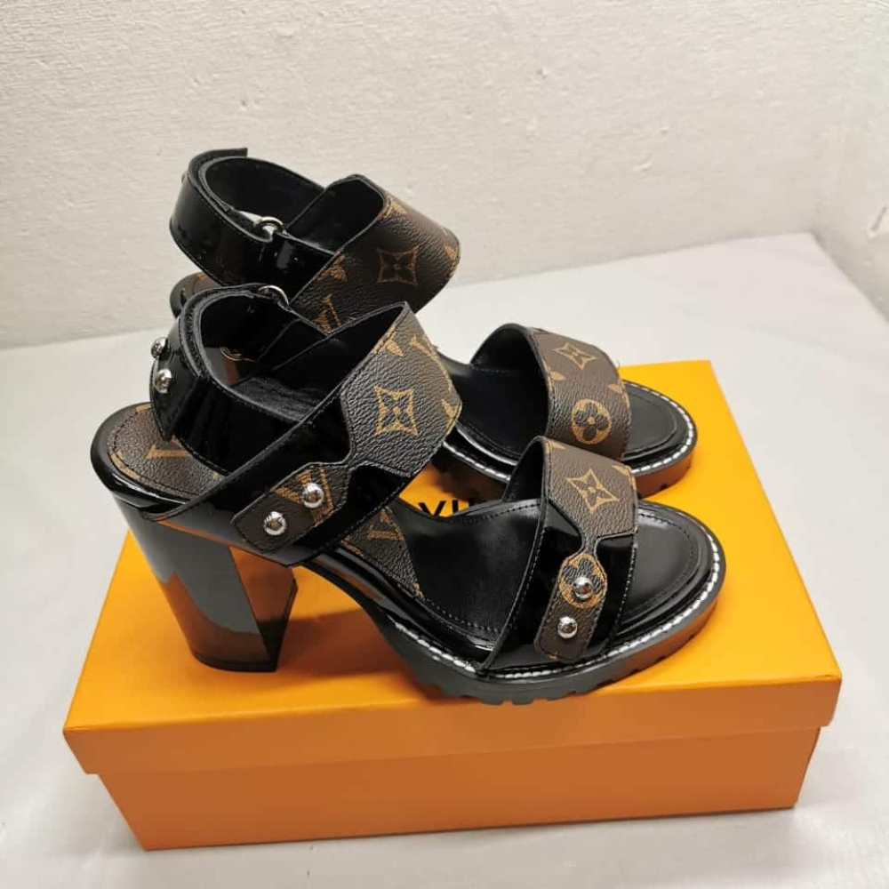 Louis Vuitton Star Trail Sandals Monogram 1A9Q2W