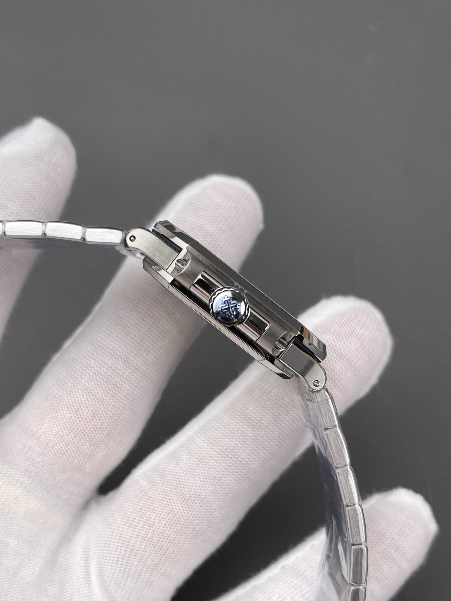 Patek Cubitus 7128 Blue Dial (Small TV)