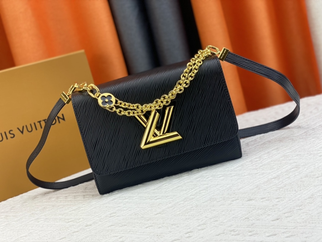Louis Vuitton Twist MM Black 23Cm M54804