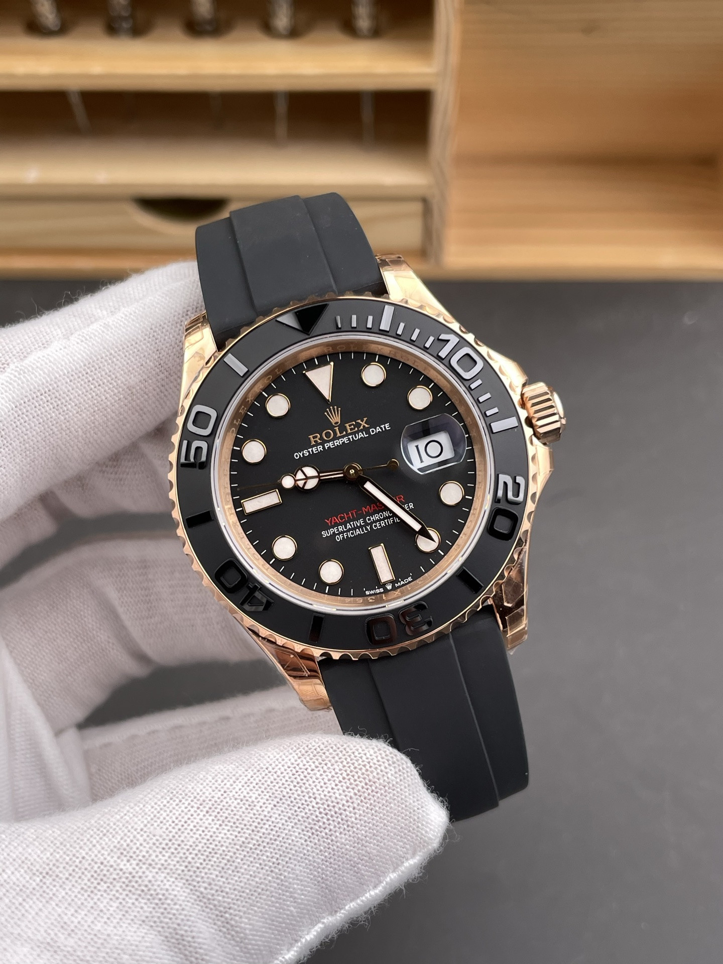 Rose Gold Yacht-Master VS Factory