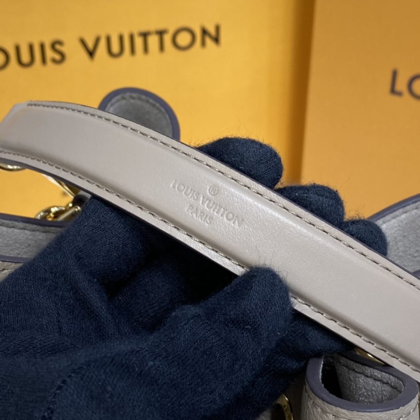 Replica Louis Vuitton Noe Bucket Beige MM
