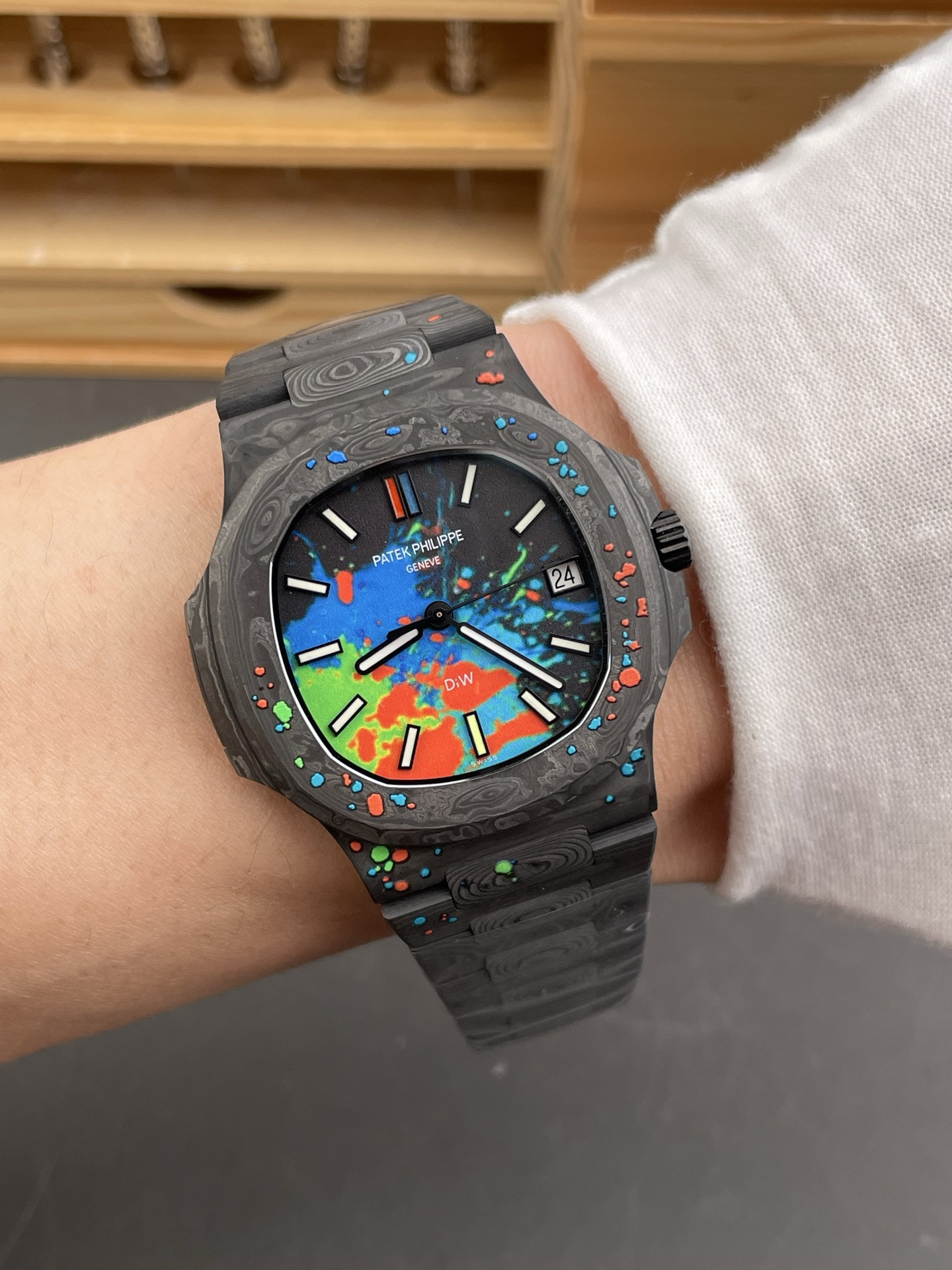 Full Carbon Nautilus 5711