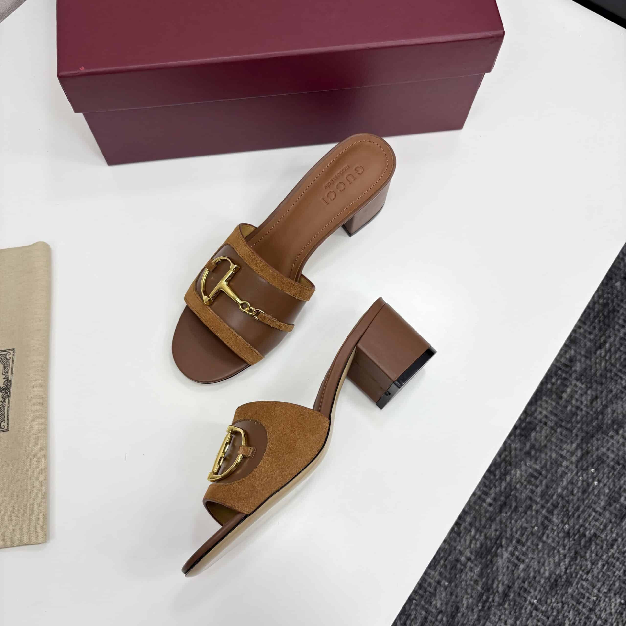 Gucci Women’s Slide Sandal With Horsebit Light Brown ‎834421 Aaexm 2718