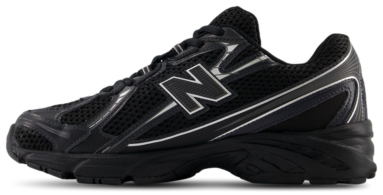 New Balance 740
