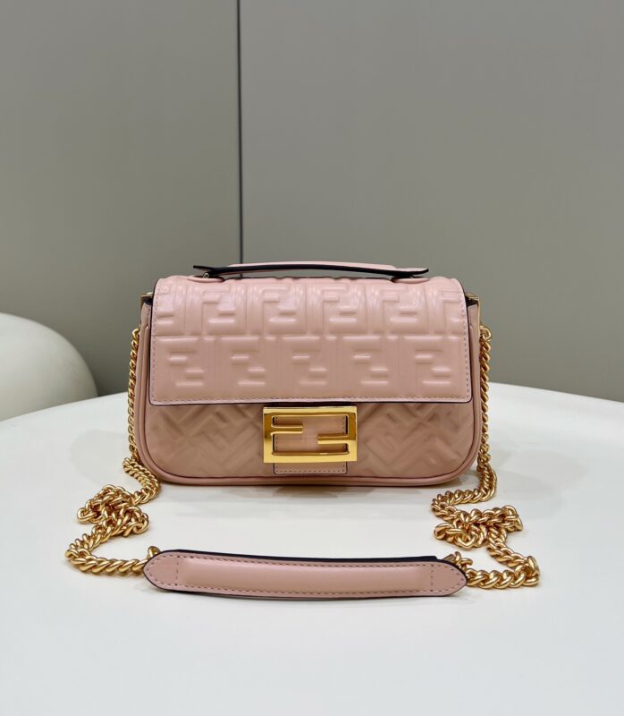 Replica Fendi Baguette Sliding Chain Pink