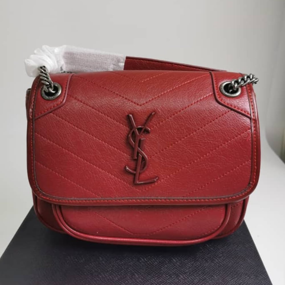 Saint Laurent Niki Medium In Leather Silver Tone Red 22cm