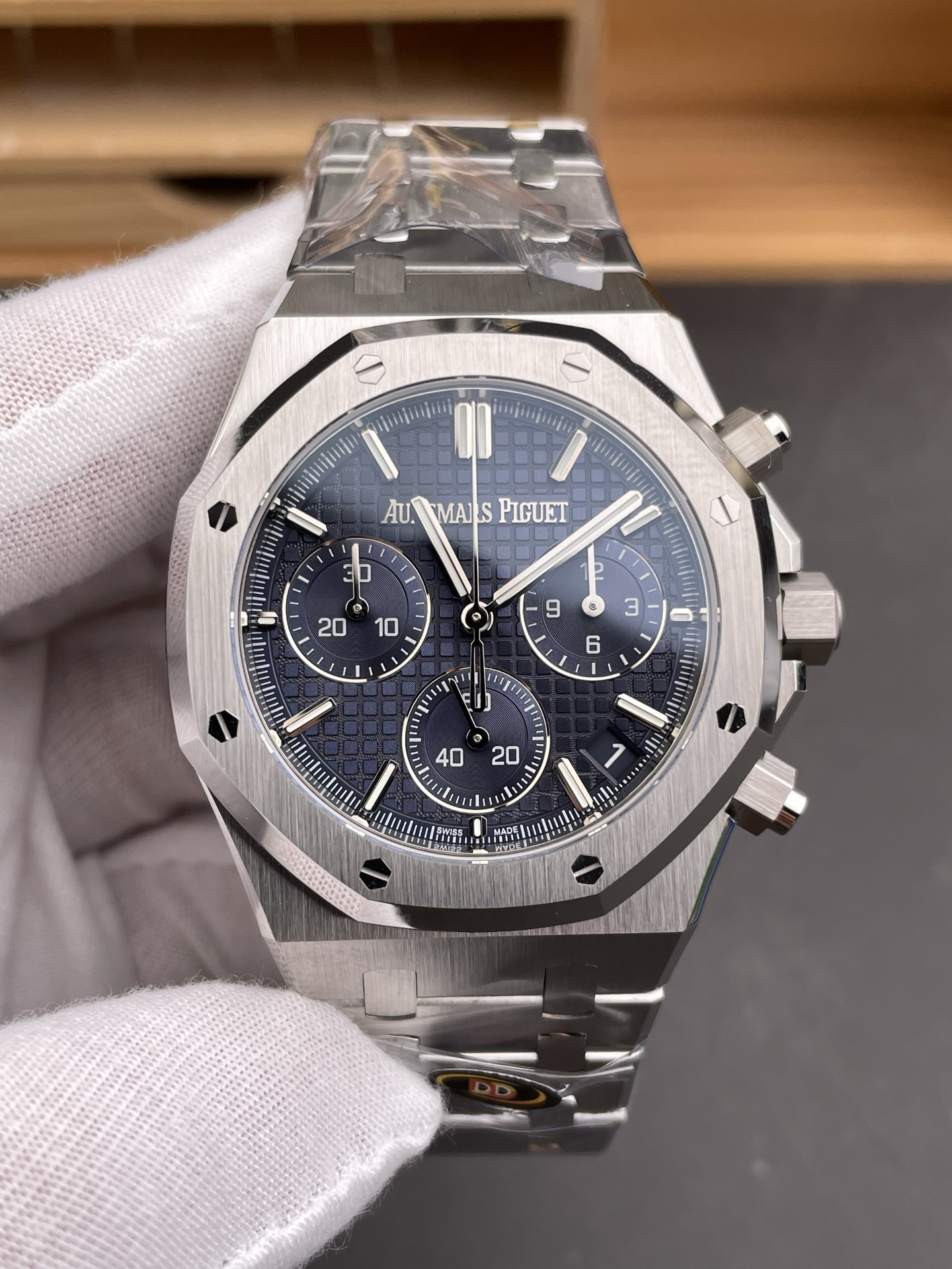 Royal Oak 26240 Blue Dial