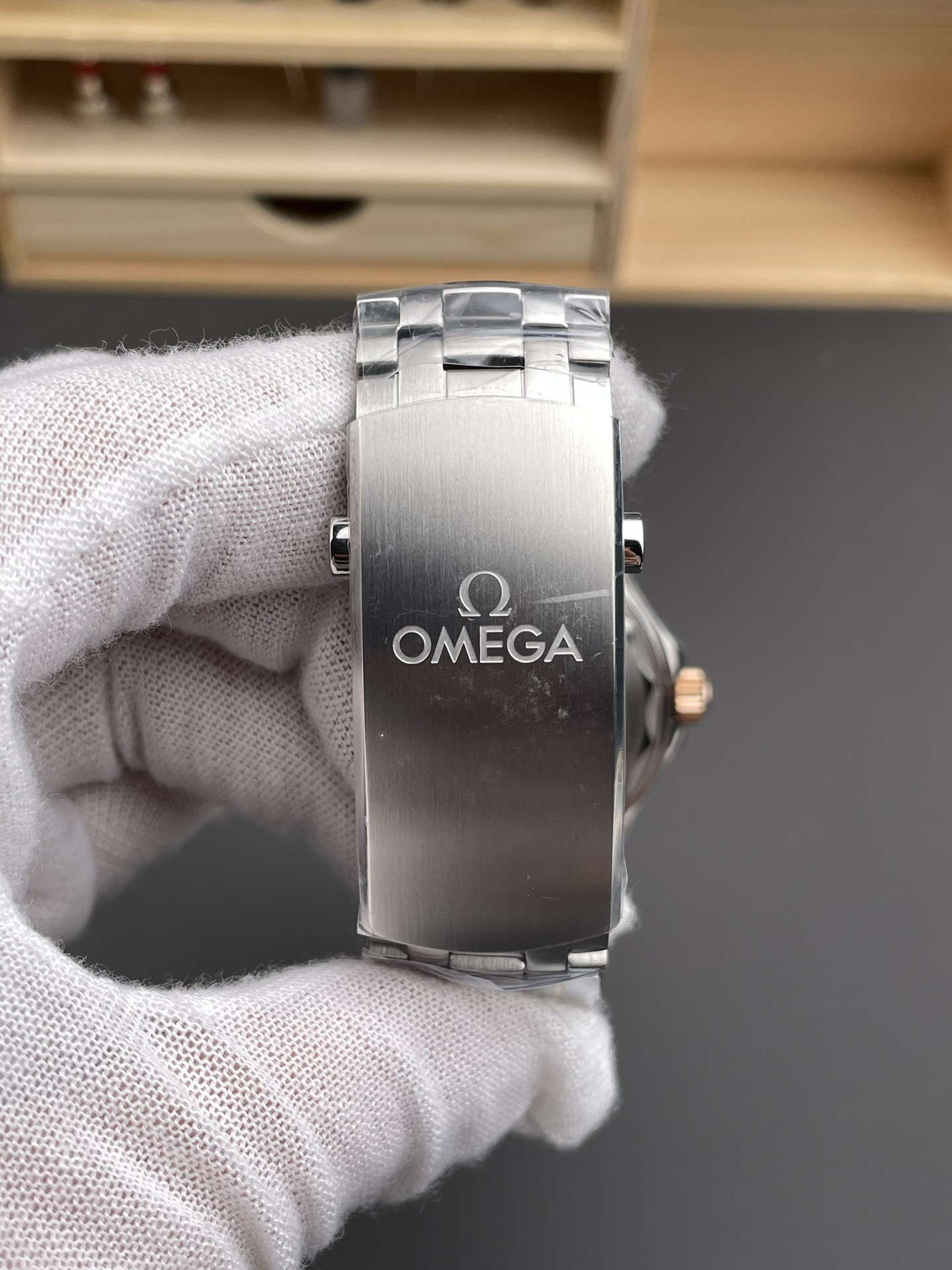 Seamaster 300 Two-Tone Rose Gold Black V4 Version