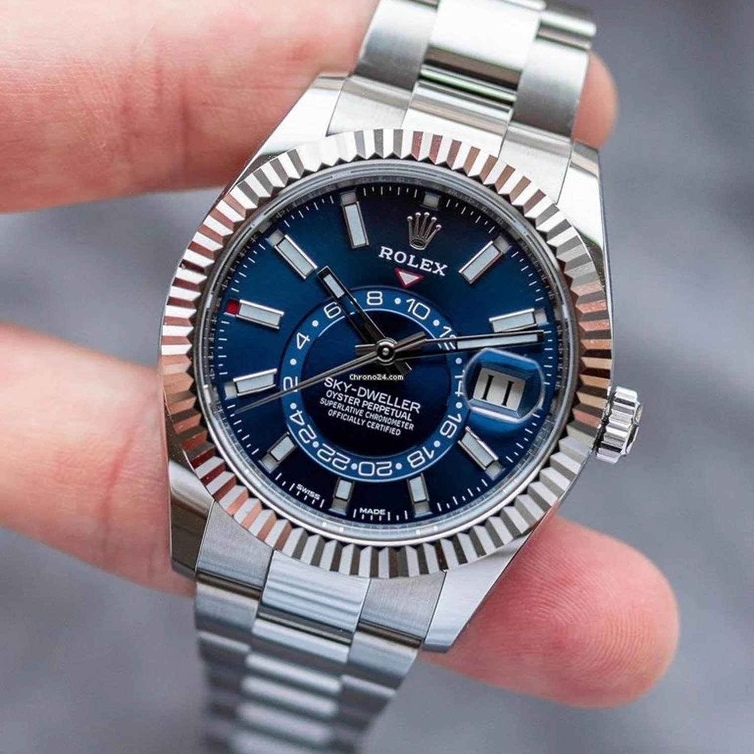 Rolex Sky-Dweller Blue Dial White Gold Bezel Steel Band Men's Watch M326934-0003 Unworn