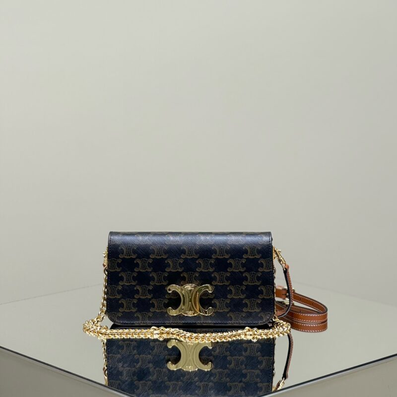 Replica Celine Triomphe Multipochette