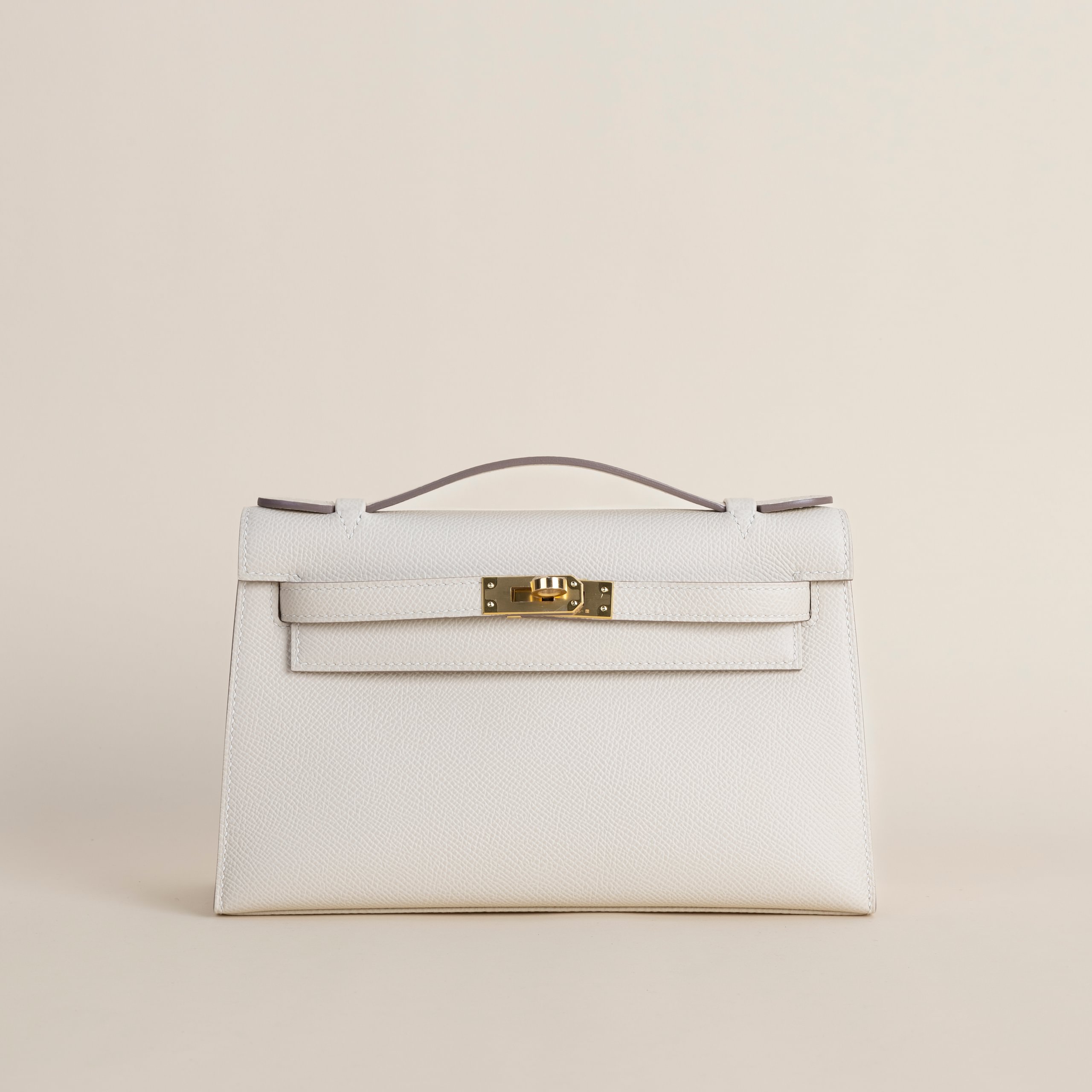 Kelly pochette epsom craie GHW