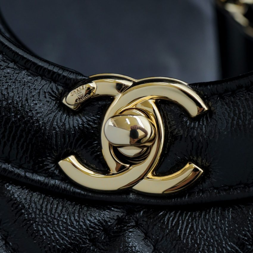 CHANEL 24s  Horizontal Small Black