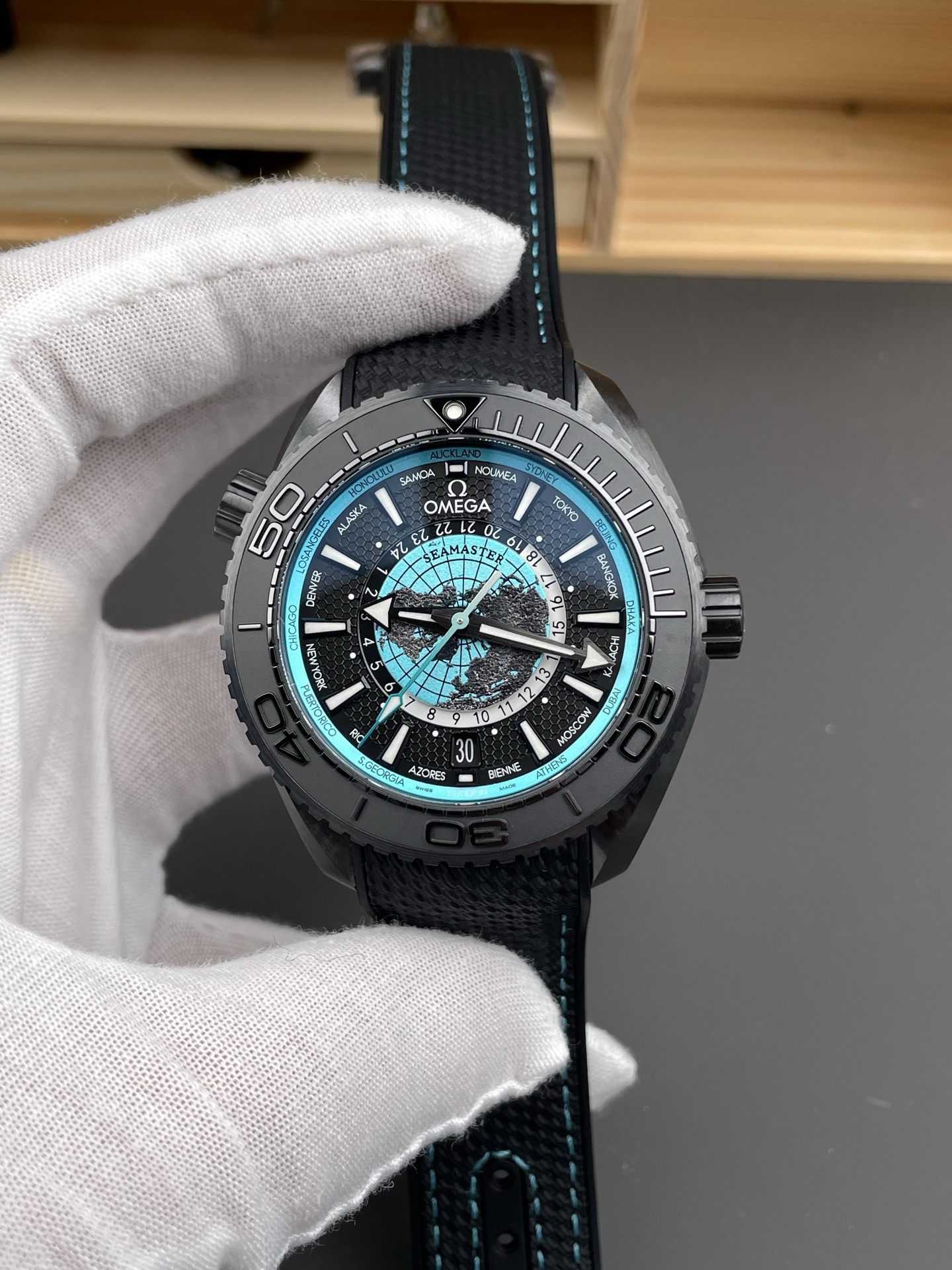 Worldtimer Tiffany Blue Black Warrior Seamaster 600