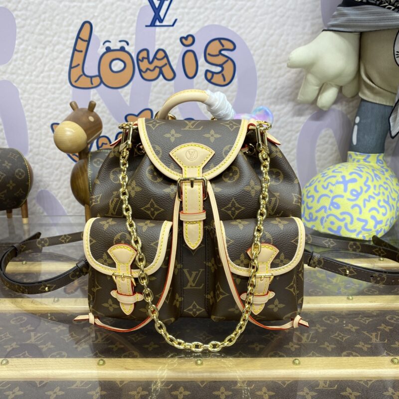 Replica Louis Vuitton Excursion