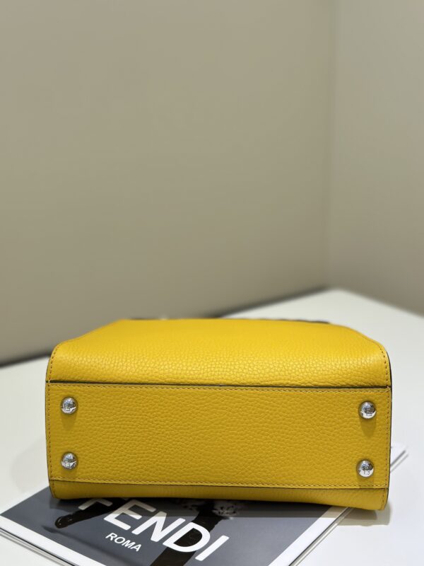 Replica Fendi Peekaboo Yellow