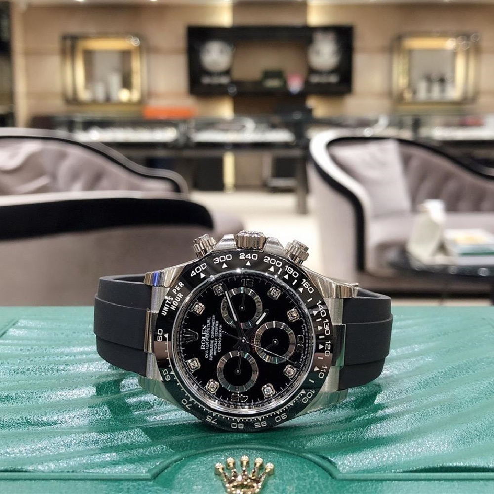 Rolex Daytona White Gold Black Dial Oysterflex Strap 116519LN-0025 Unworn