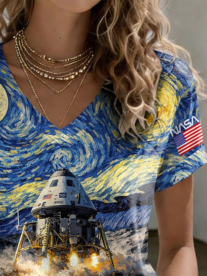 V-Neck Retro Starry Night Artemis II Print T-Shirt