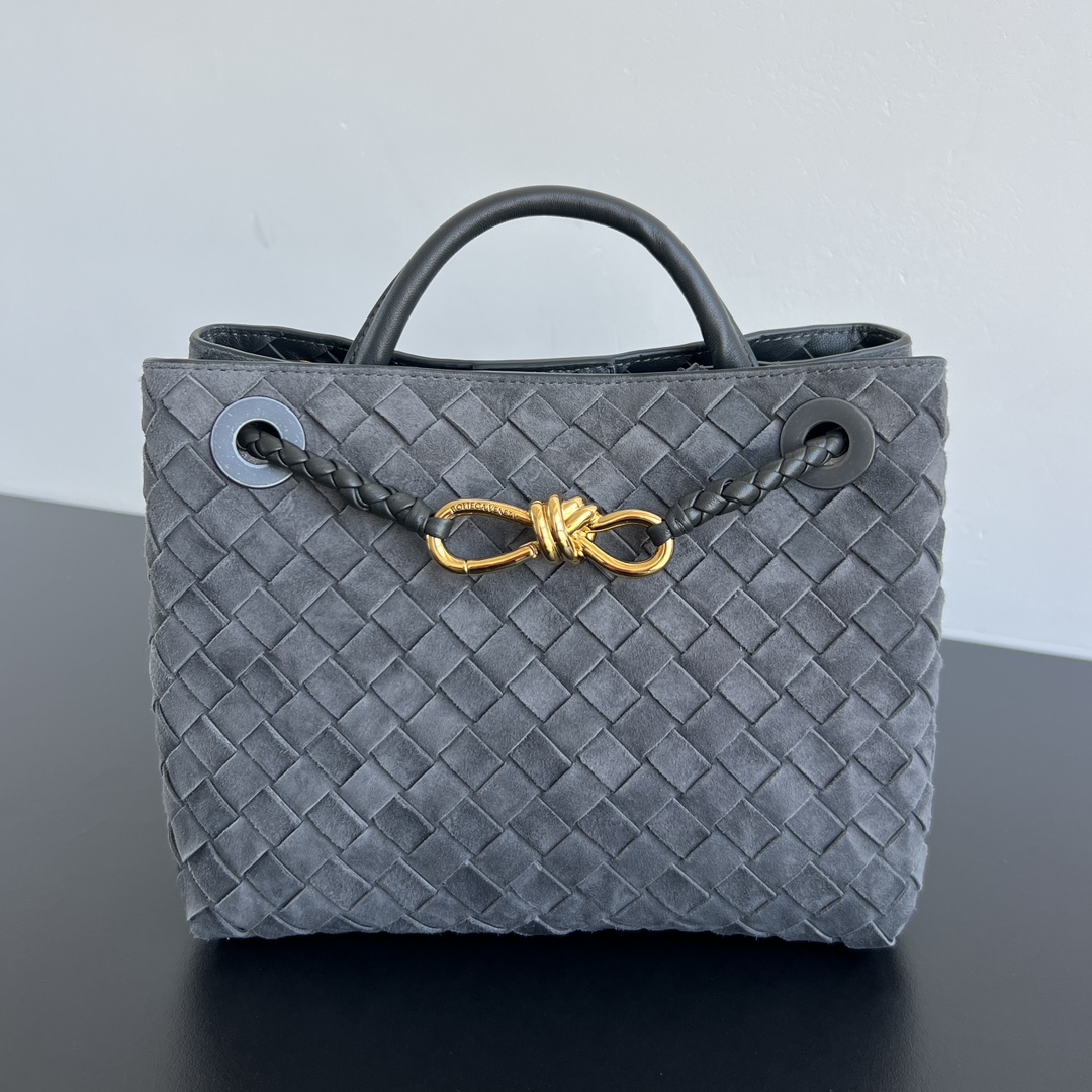 Replica Bottega Veneta Andiamo Suede