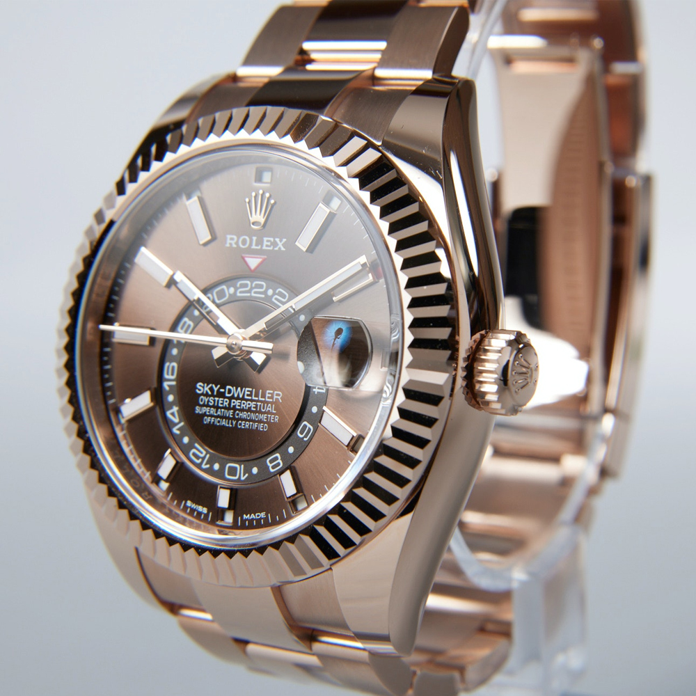 2025 NEW Rolex Sky-Dweller Oyster, 42 mm, yellow gold M336938-0008