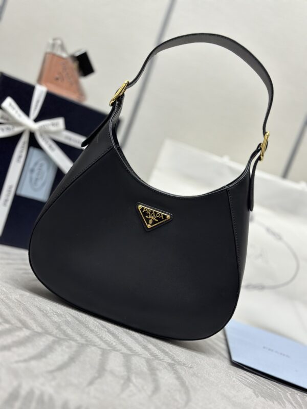 Replica Prada Cleo Medium Black