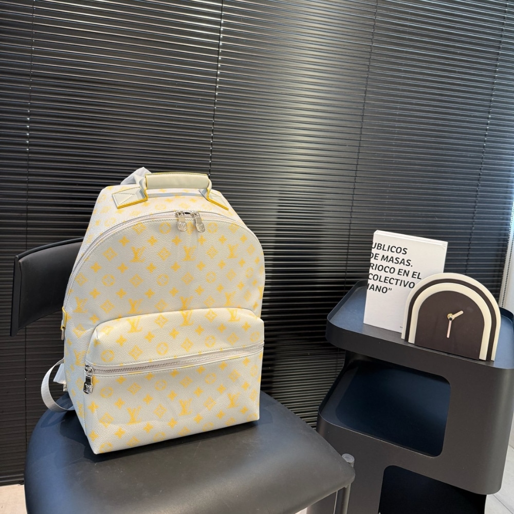 Louis Vuitton Discovery Backpack Monogram Yellow 37cm M14673